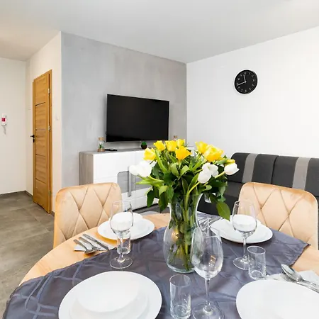 Sun & Snow, Panorama Karkonoszy Karpacz
